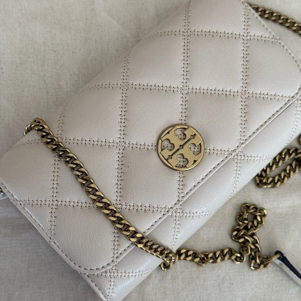 New Tory Burch WILLA CHAIN WALLET BRIE